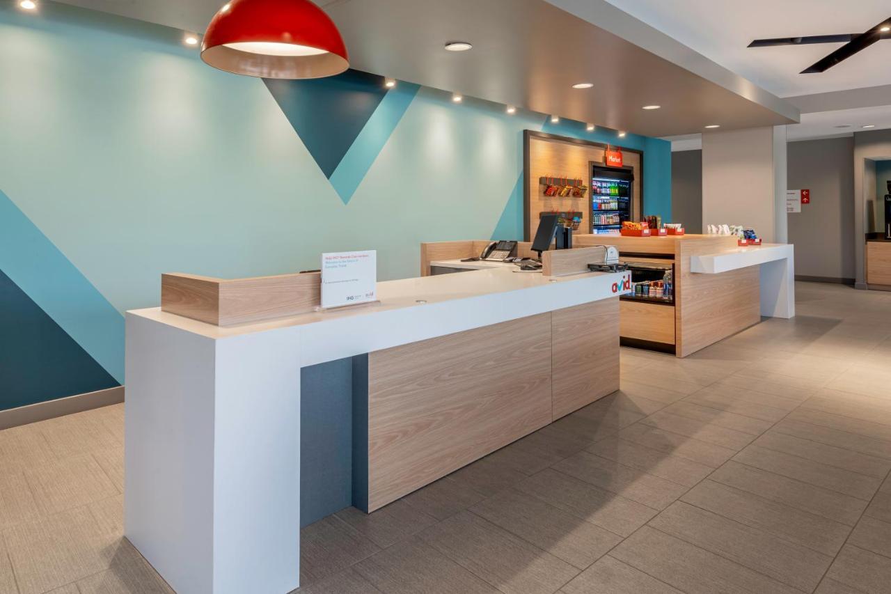 Avid Hotels Milwaukee West - Waukesha By Ihg Pewaukee Exterior photo